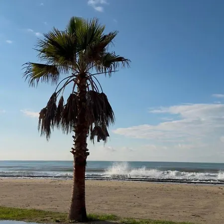 Sunbeach * Golem (Tirana)